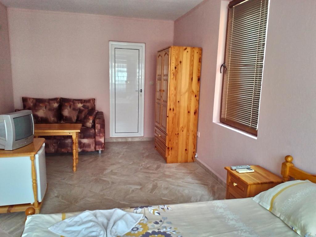 Guest House Diamant Sozopol Ruang foto