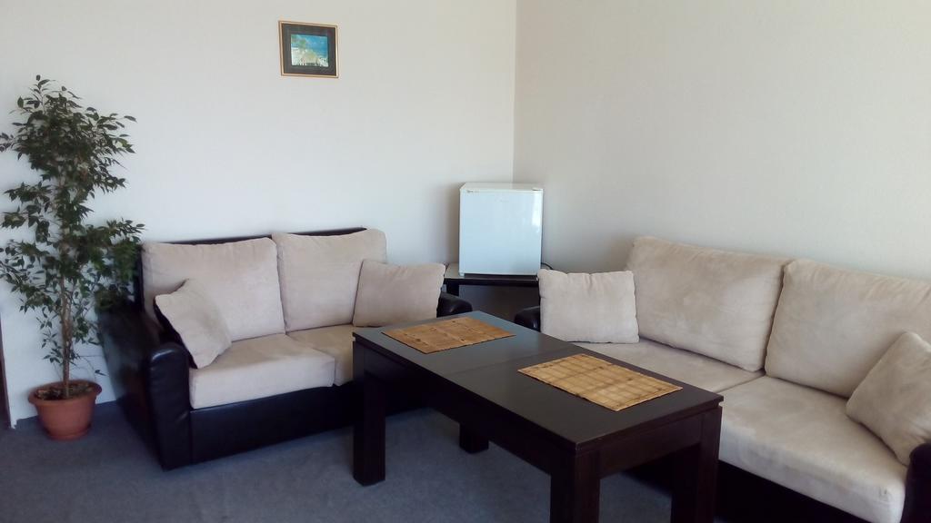 Guest House Diamant Sozopol Bagian luar foto