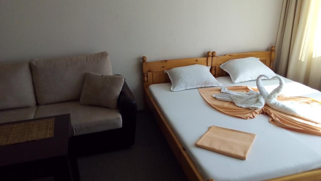 Guest House Diamant Sozopol Bagian luar foto